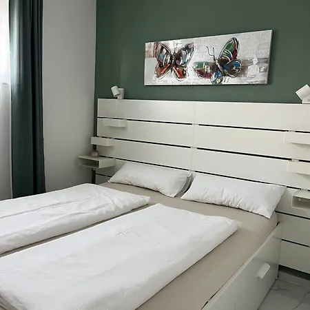 Gemuetliche 479 Im Panoramic Hohegeiss Mit Pool Und Sauna 브라운라제